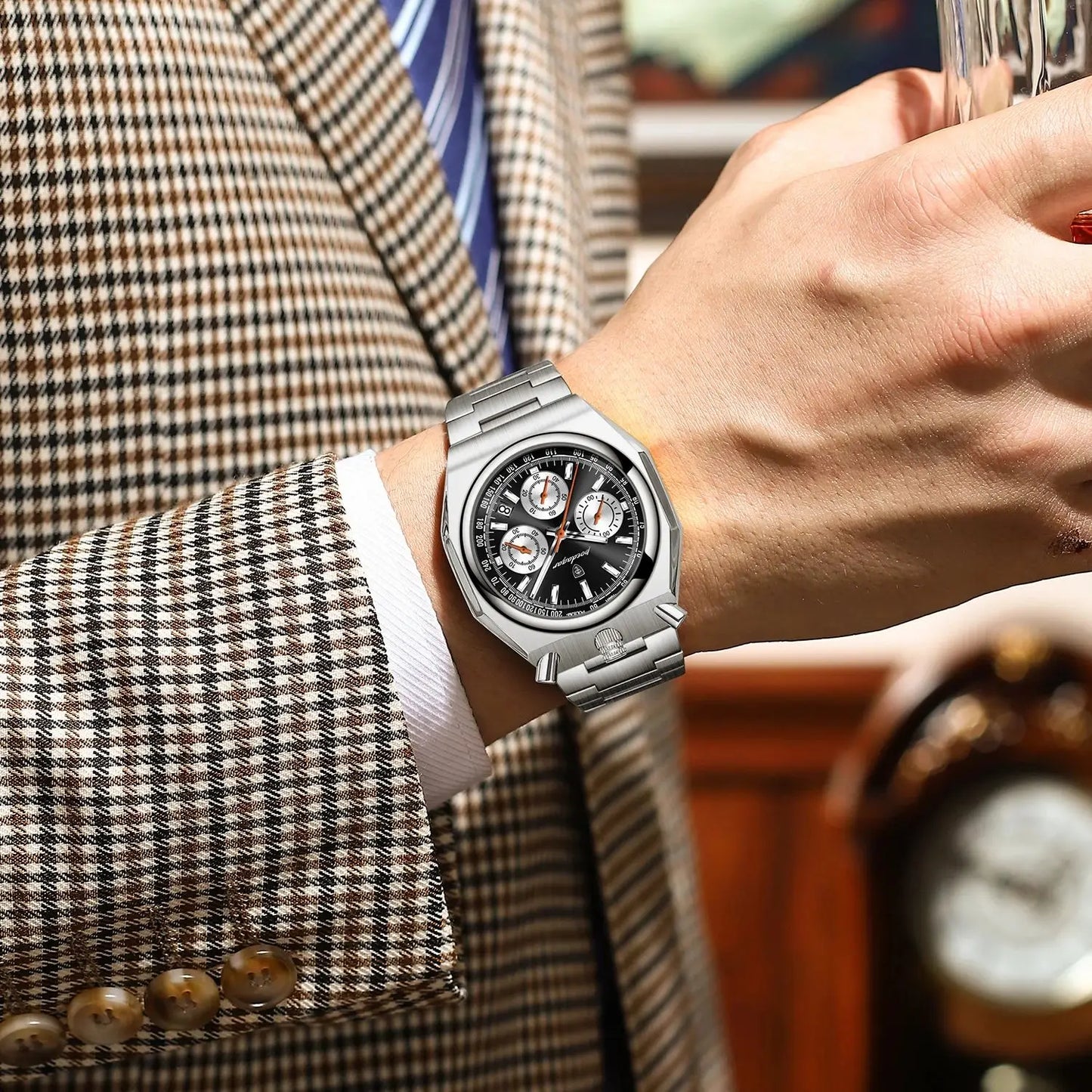 Irregular Chronograph Watch – Bold Numberless Dial with Hidden Clasp Bracelet
